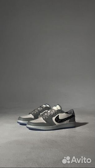 Кроссовки Nike Air Jordan 1 Low Dior