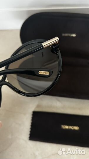 Солнцезащитные очки женские