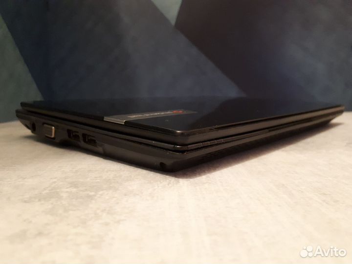 Отличный Packard Bell Pav 80