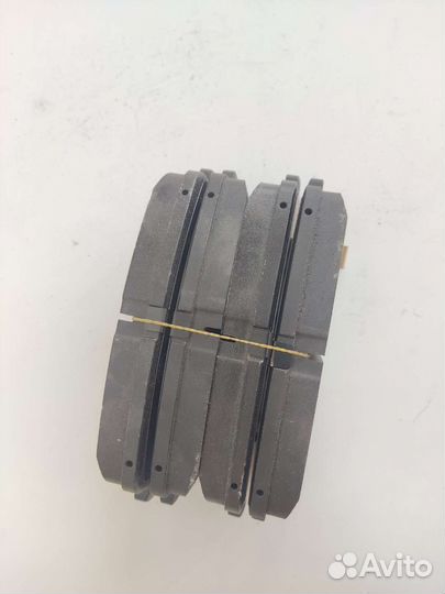 Колодки тормозные передние Geely Atlas 4048003200