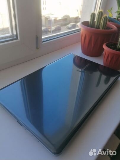 Мощненький ноутбук Samsung