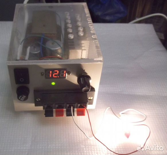 Лабораторный блок питания простой
