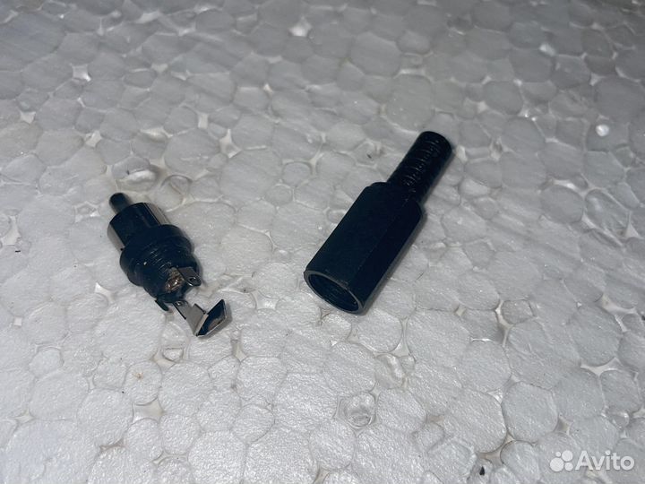 Наконечник rca тюльпан под пайку (папа)