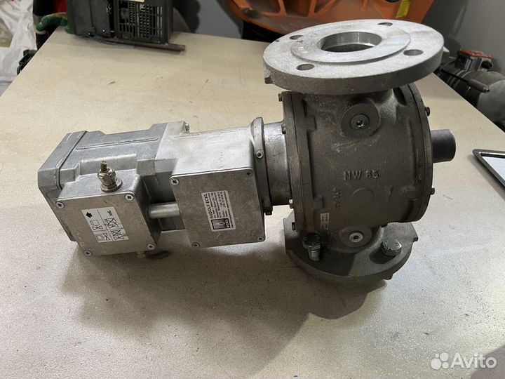 Газовый электромагнитный клапан Kromschroder