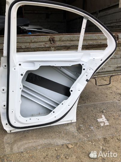 Двери на мерсе W213