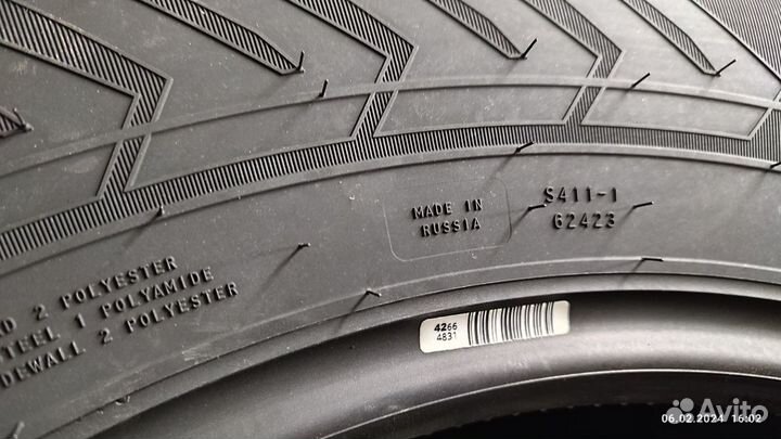 Ikon Tyres Nordman 8 SUV 215/65 R16 102T