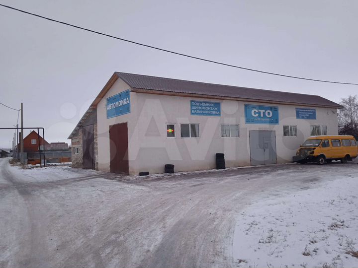 Гараж, > 30 м²