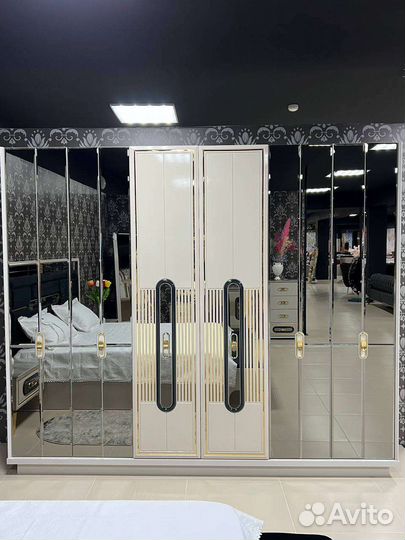 Спальный гарнитур Kamer