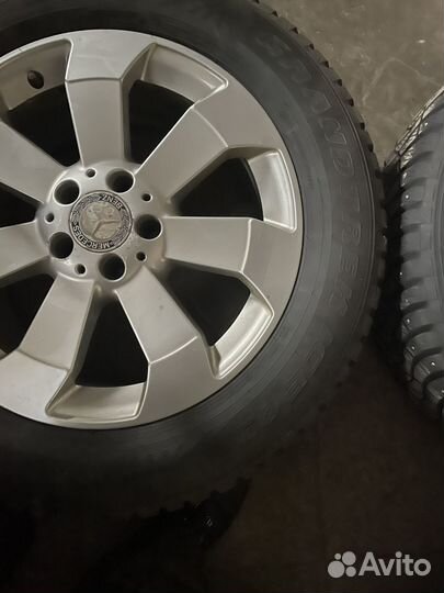 Продаю колеса на мерседес ML166