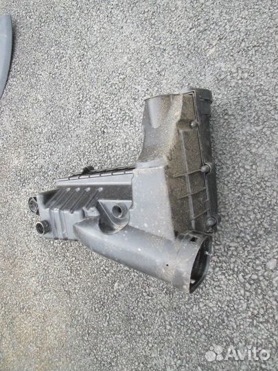 Корпус воздушного фильтра Skoda Rapid 2012-н.в