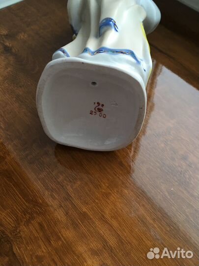 Фарфоровая статуэтка СССР