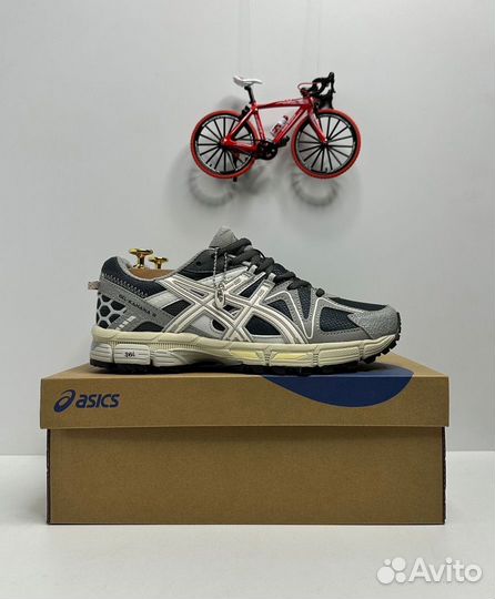 Кроссовки Asics