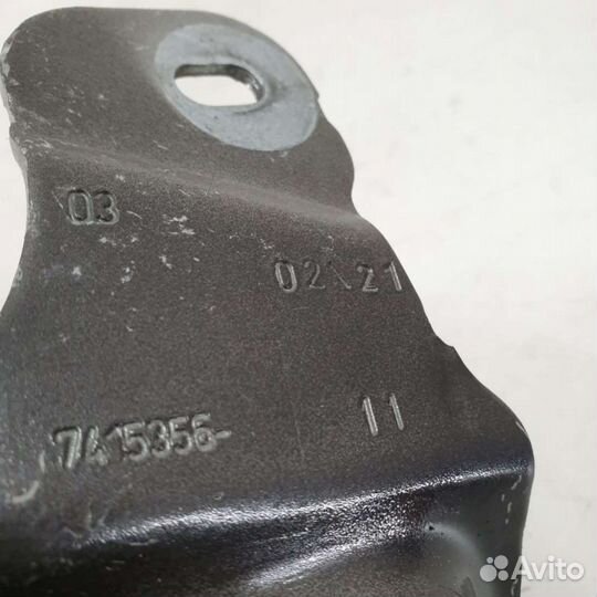 Кронштейн крепления амортизатора BMW 6 G32 2021г