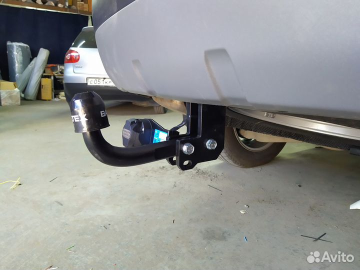 Фаркоп на Land Rover Discovery Sport 2015