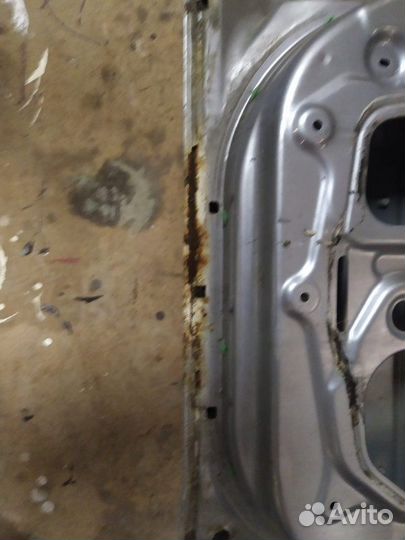 Дверь боковая задняя правая Honda Cr-V внедорожник