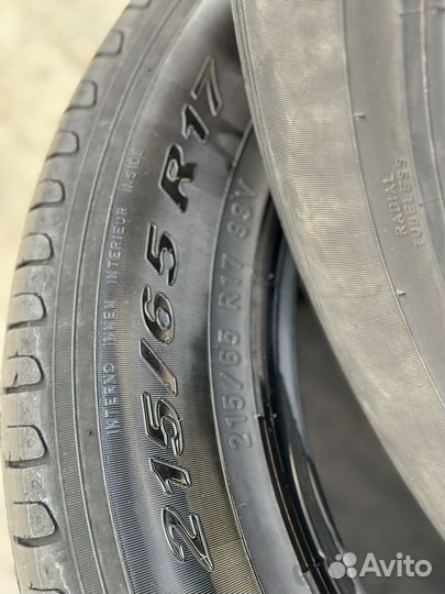 Pirelli Chrono Four Seasons 215/65 R17 93V