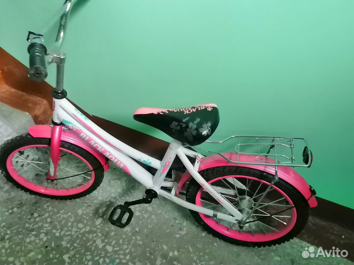 Детский велосипед для девочки