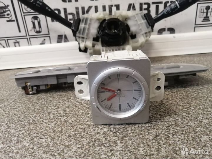 Переключатель подрулевой Mitsubishi Outlander CU