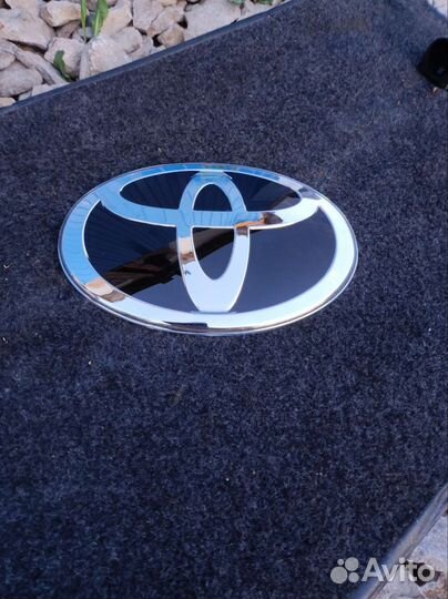 Значок toyota