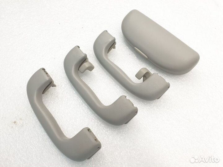 Ручка потолка Chevrolet Cruze 1.6 F16D3 2013