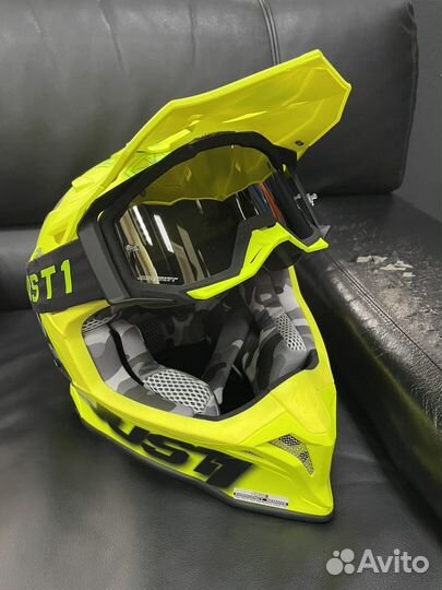 Мото шлем кроссовый just1