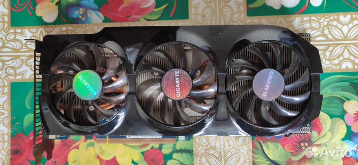 Gigabyte HD 7970 (GV-R797TO-3GD)