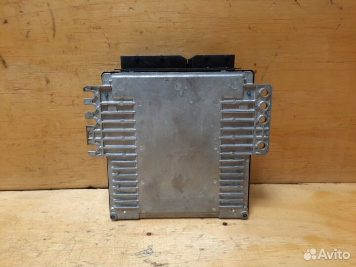 Блок управления двс nissan fuga