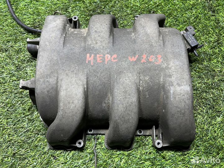 Коллектор впускной Mercedes-Benz E-Class