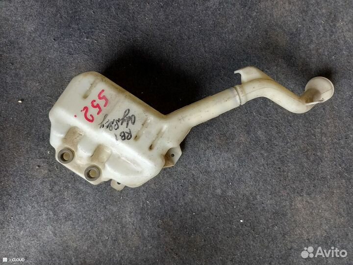 Бачок омывателя на honda odyssey RB1