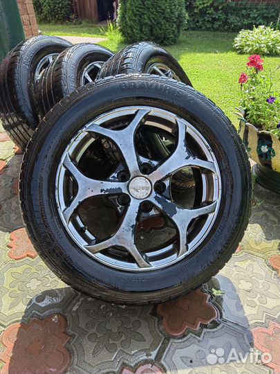 Accelera 651 205/60 R16