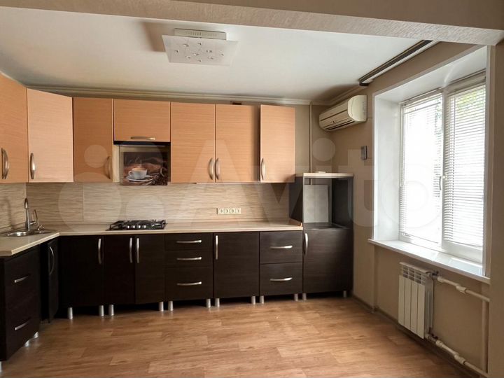 3-к. квартира, 69 м², 2/5 эт.