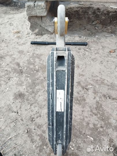 Трюковой самокат