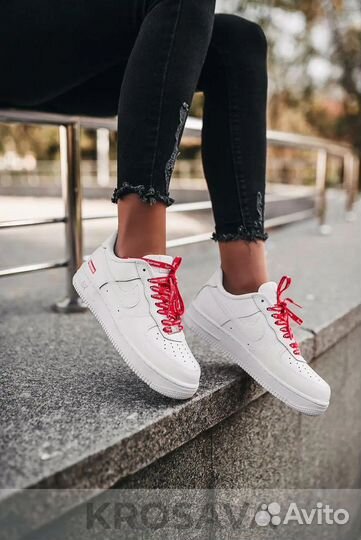 Nike Air Force 1 '07 Low x Supreme