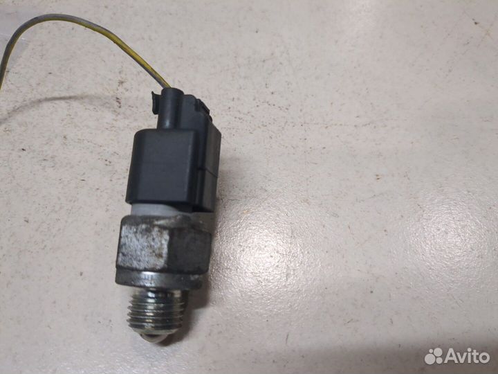 Датчик заднего хода (лягушка) Volvo XC90, 2005