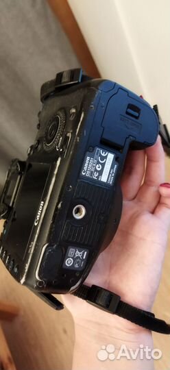 Зеркальный фотоаппарат canon 7d