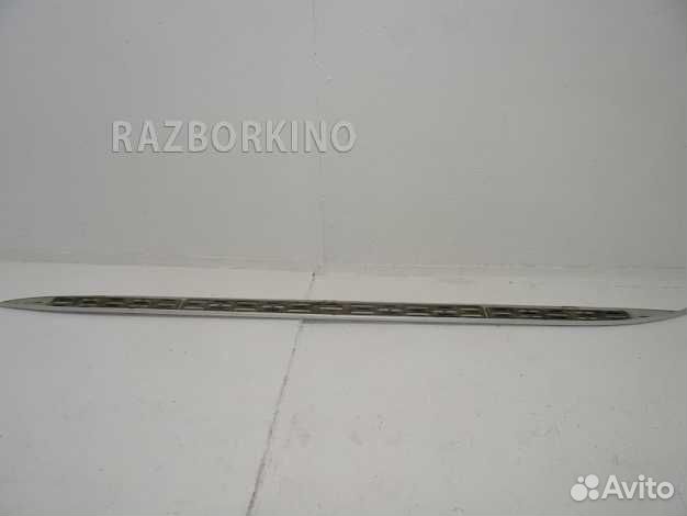 Накладка правой подножки