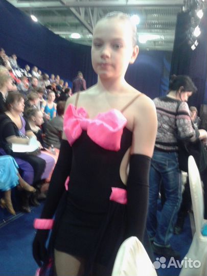 Платье для бальных танцев