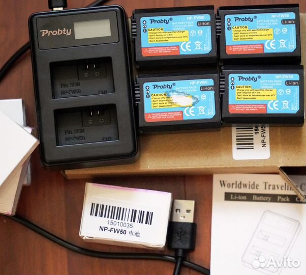 4 аккумулятора NP-FW50 + двойная зарядка Probty