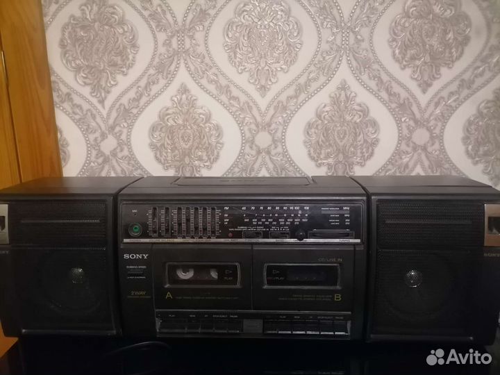 Магнитофон sony