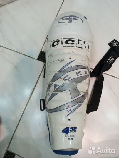 Хоккейные наколенники 15