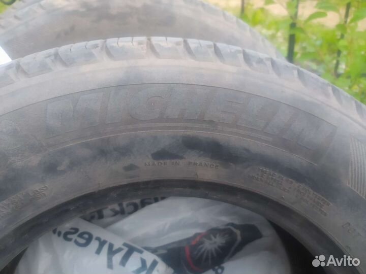Michelin Latitude Tour 215/70 R16