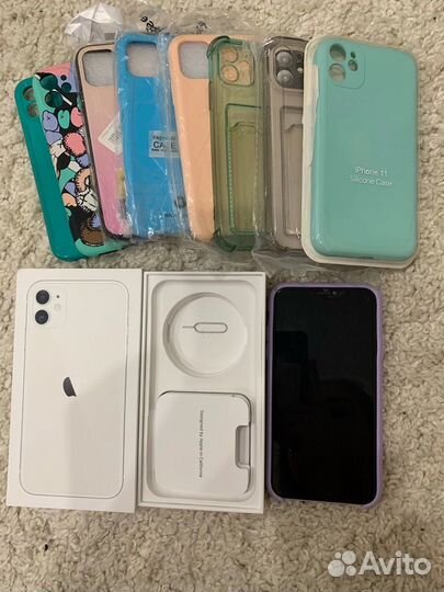 Телефон iPhone 11