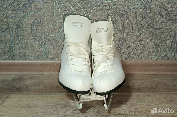 Коньки фигурные женские 41 размер новые