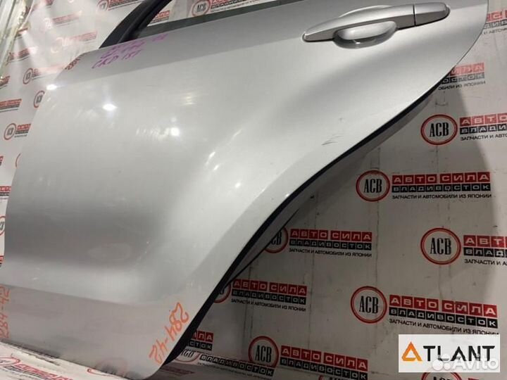 Дверь задний левый toyota IST