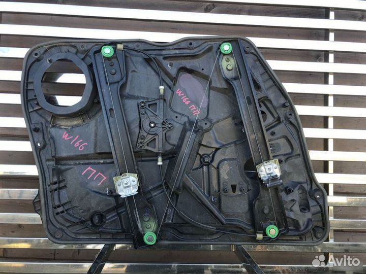 Стеклоподъемник передний правый Mercedes-Benz