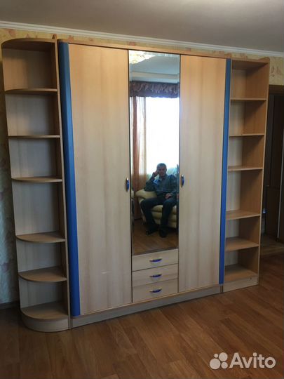 Шкаф со стеллажами бу