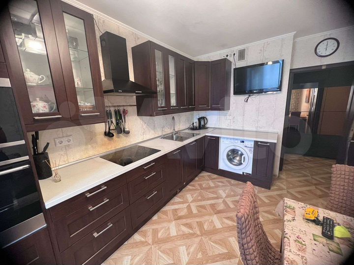 2-к. квартира, 68 м², 22/25 эт.