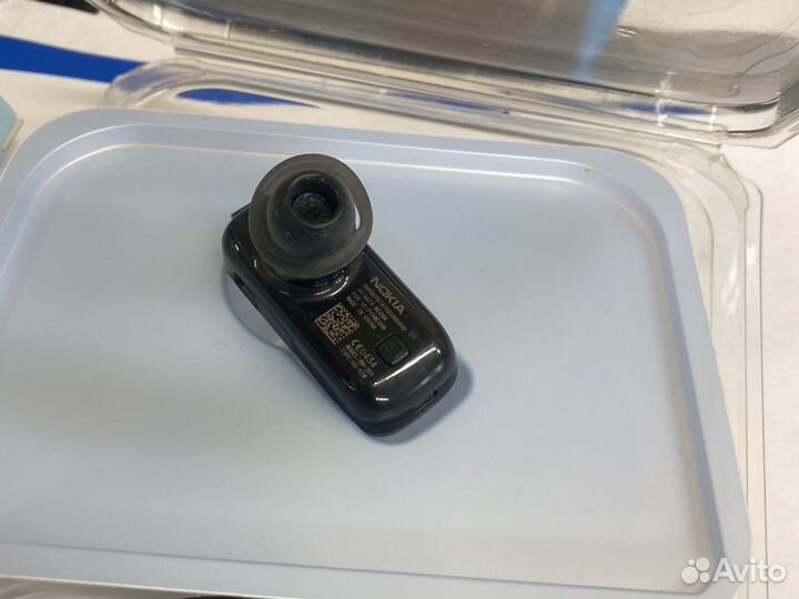 Nokia Bluetooth Headset BH-201 оригинал