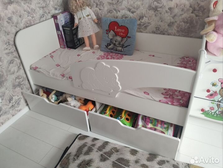 Детская кровать от 3 лет с бортиками