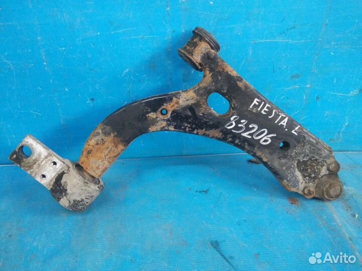 Рычаг передний левый Ford Fiesta 2001-2007